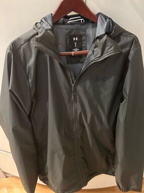 Under Armour Men's Olive Green Hooded Rain Jacket